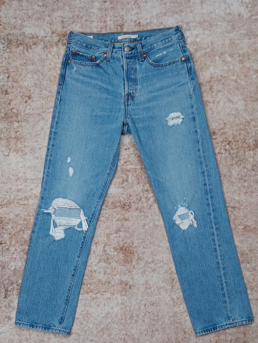 Levis Wedgie Straight Distressed Jeans Size 27 - Picture 8 of 10